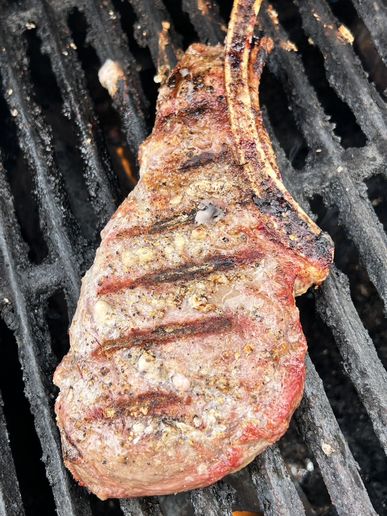 Veal Chop极品小战斧牛排 10oz 14天湿式熟成 本地嫩小牛